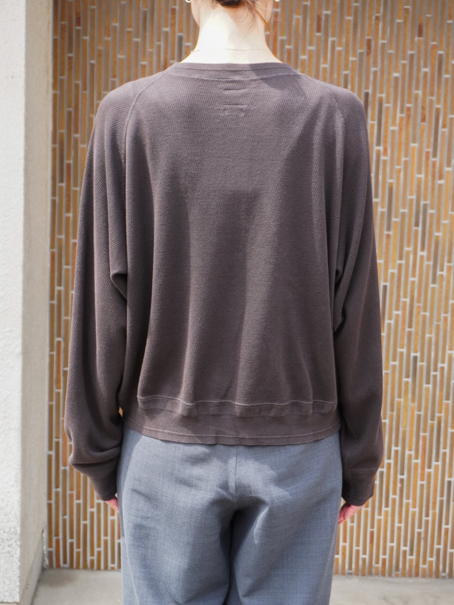 F/172cm