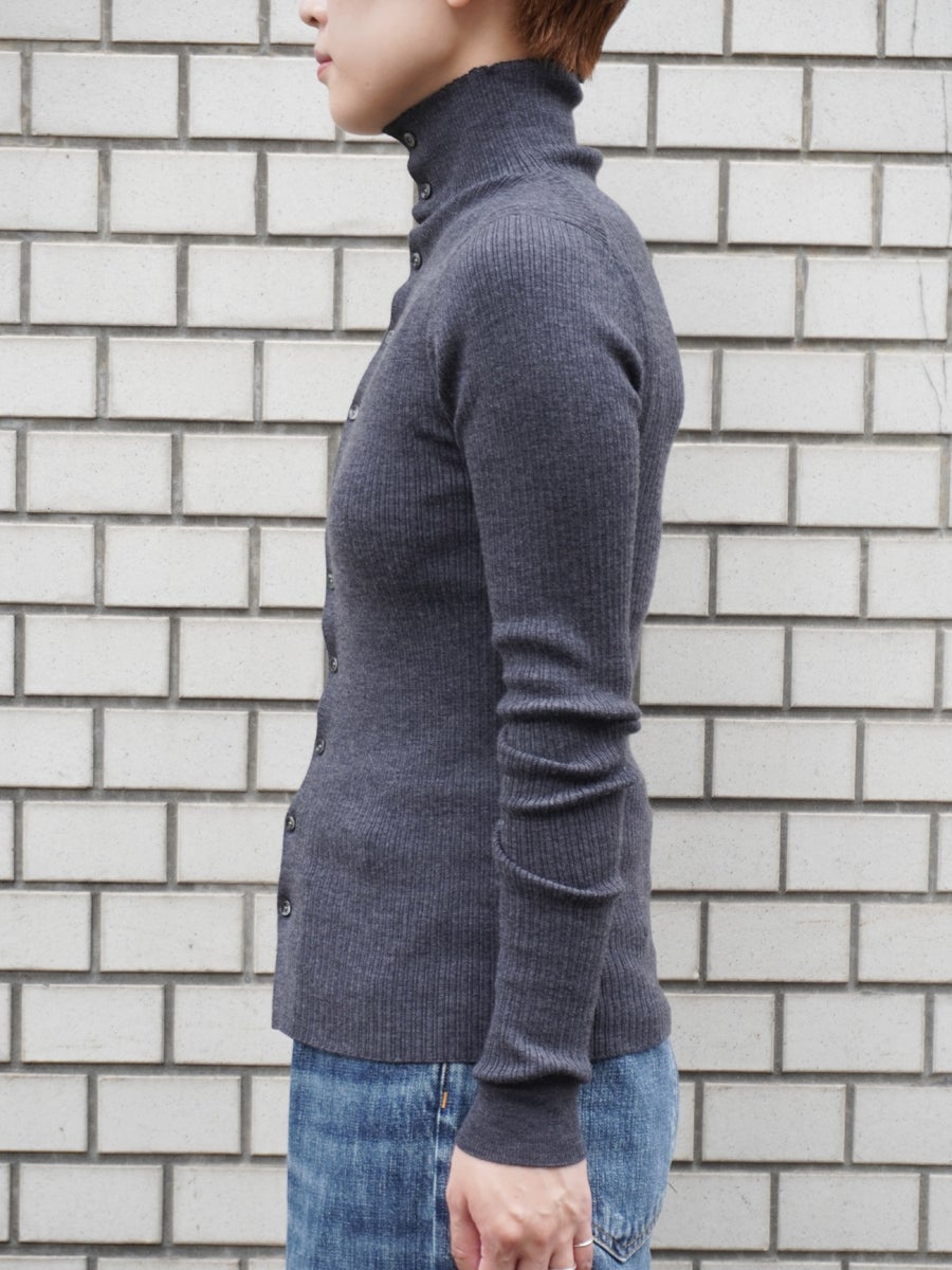 F/163cm