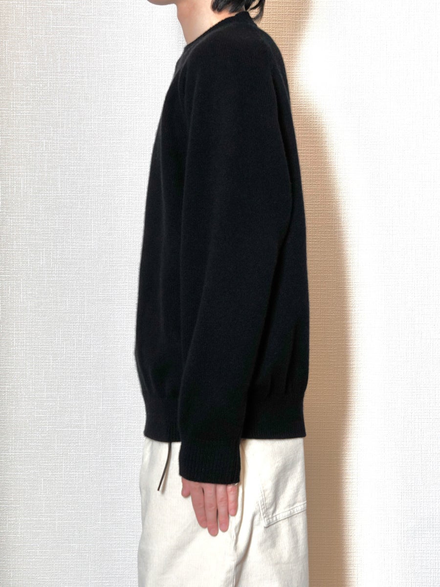 RAGLAN CREW NECK KNIT[BLACK] | 1LDK (ワンエルディーケー) 公式サイト